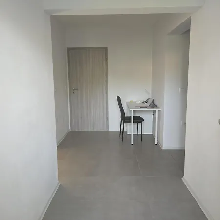 Pocitniska Hisa Hum *