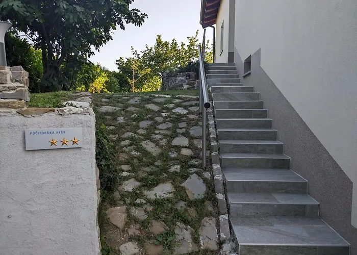 Pocitniska Hisa Hum Σπίτι διακοπών *