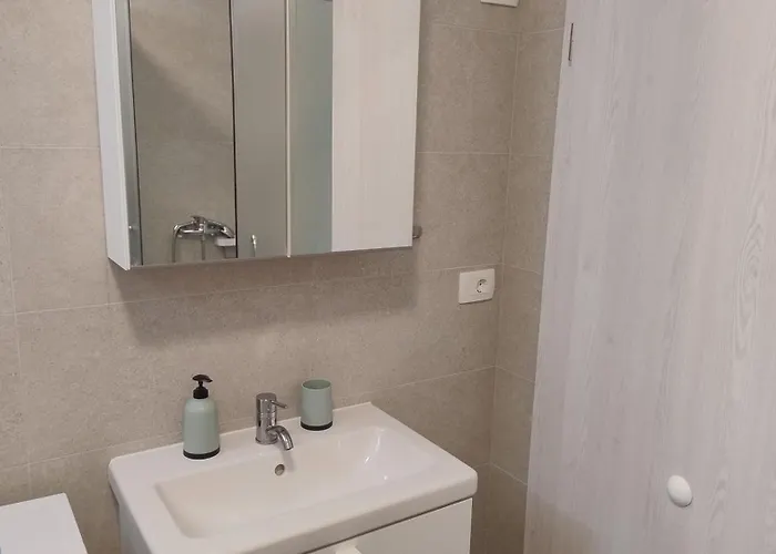 Vakantiehuis Pocitniska Hisa Hum Kojsko